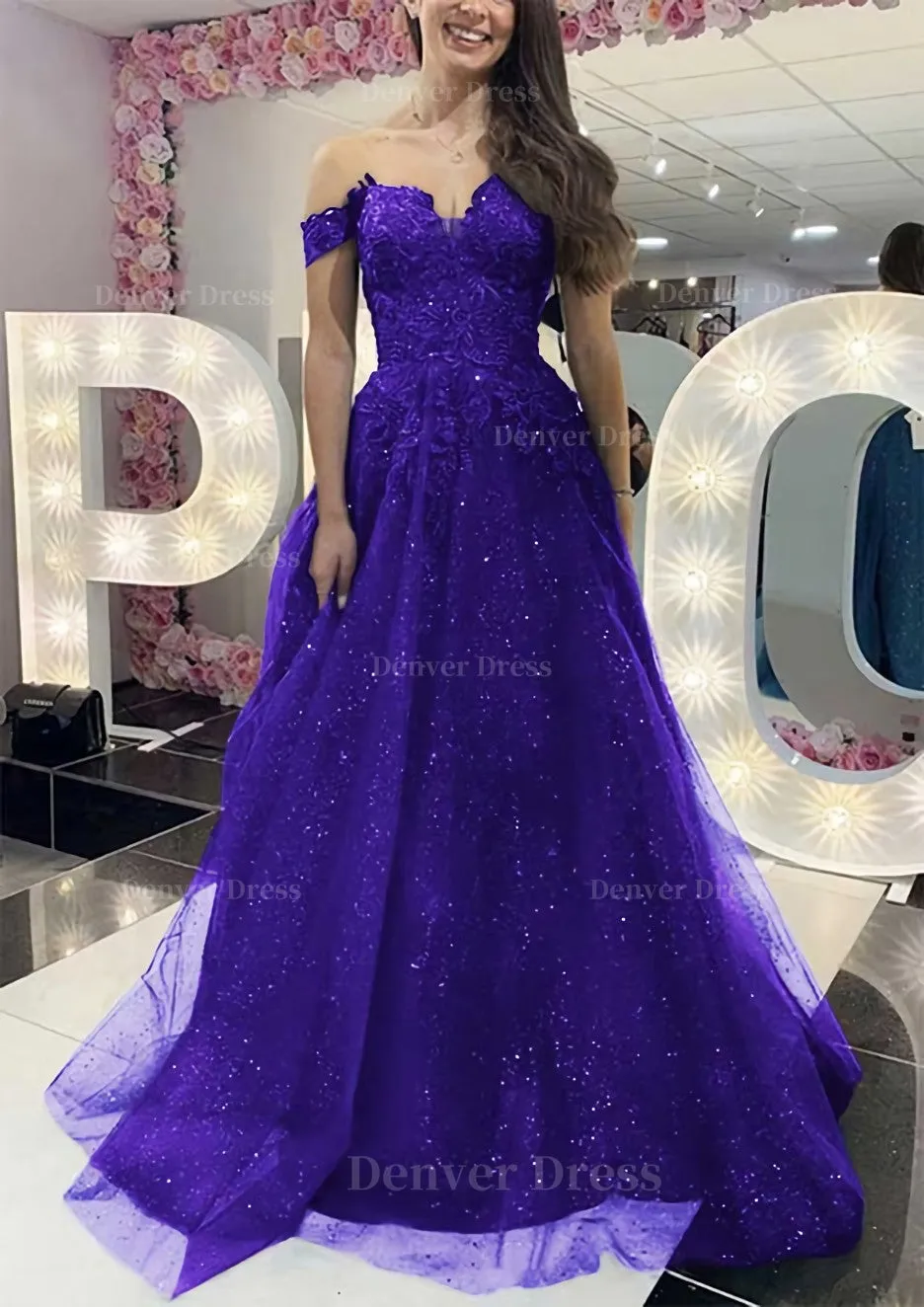 A-line Off-the-Shoulder Regular Straps Long/Floor-Length Tulle Prom Dress With Appliqued Glitter