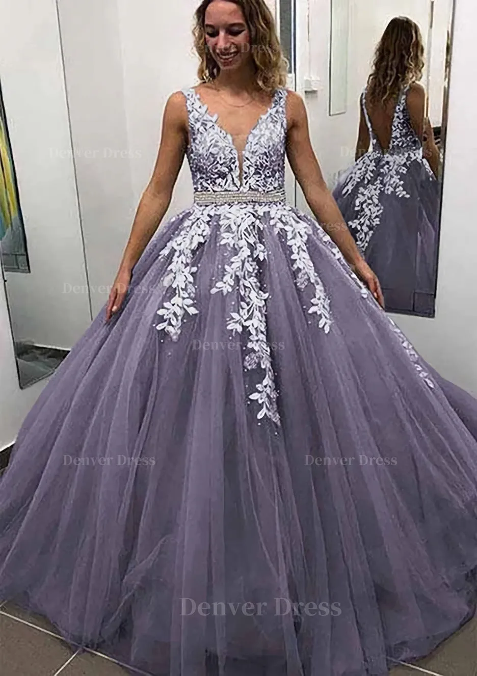 Ball Gown Sleeveless Long/Floor-Length Tulle Prom Dress With Lace Appliqued Beading