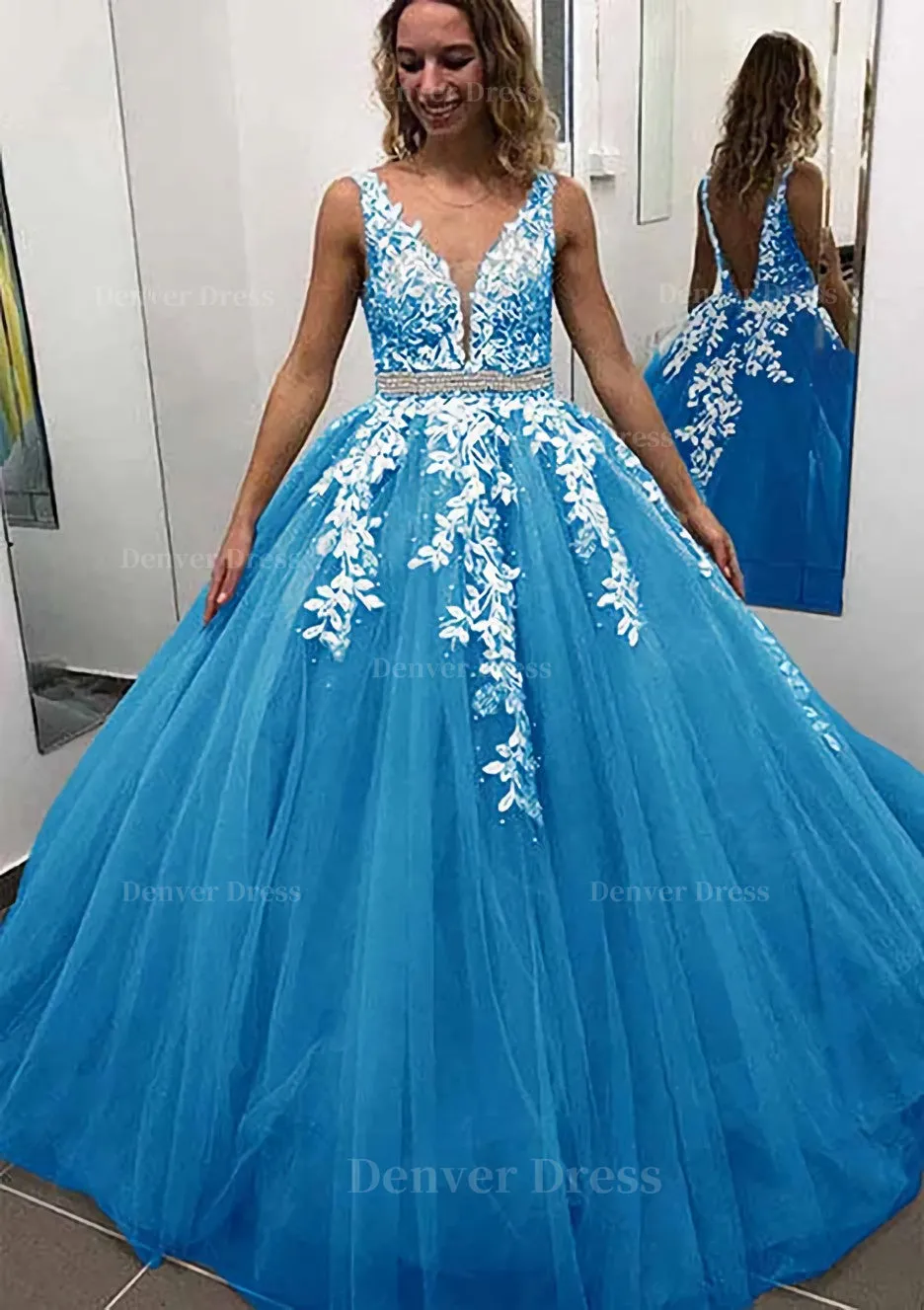 Ball Gown Sleeveless Long/Floor-Length Tulle Prom Dress With Lace Appliqued Beading