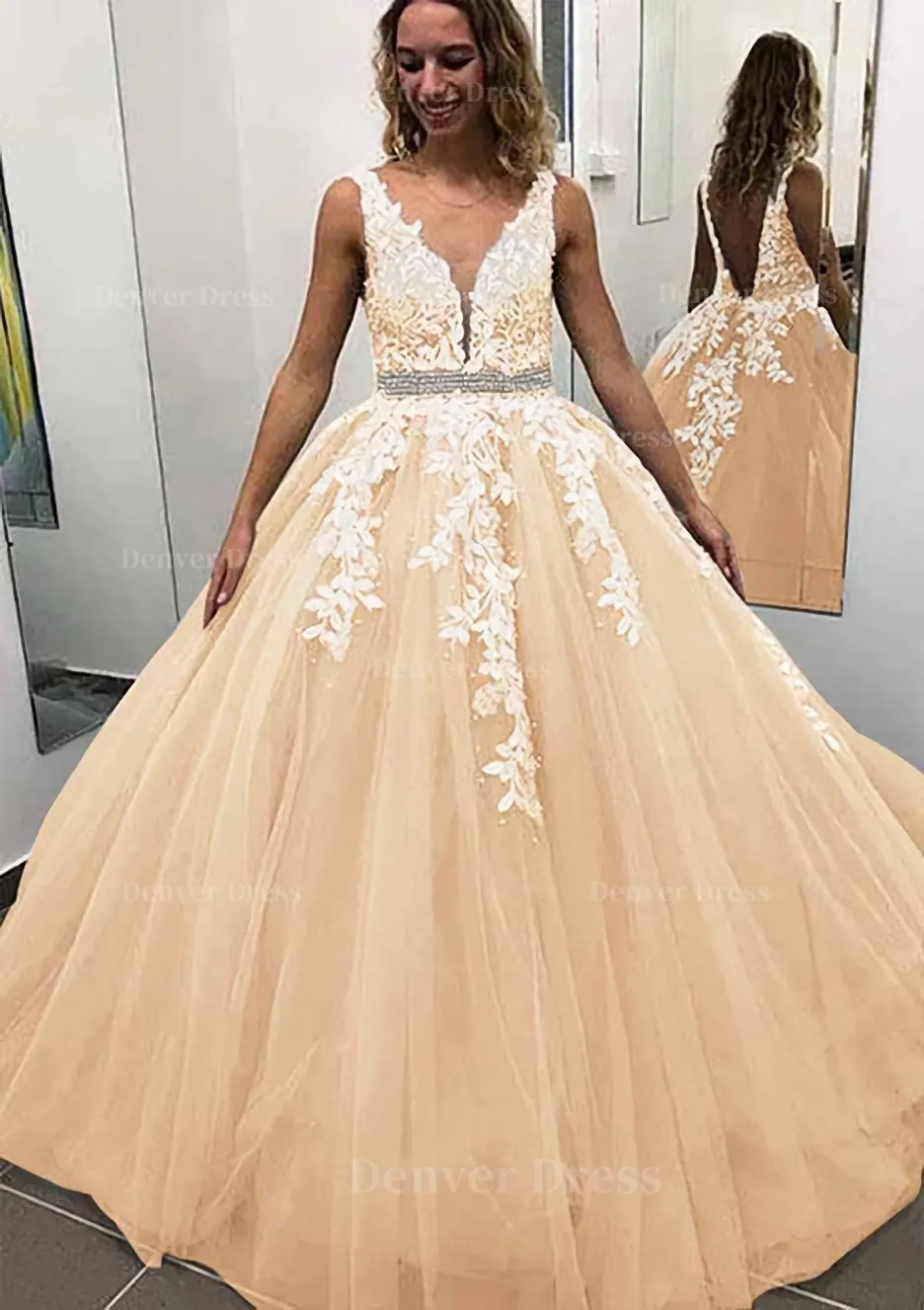 Ball Gown Sleeveless Long/Floor-Length Tulle Prom Dress With Lace Appliqued Beading