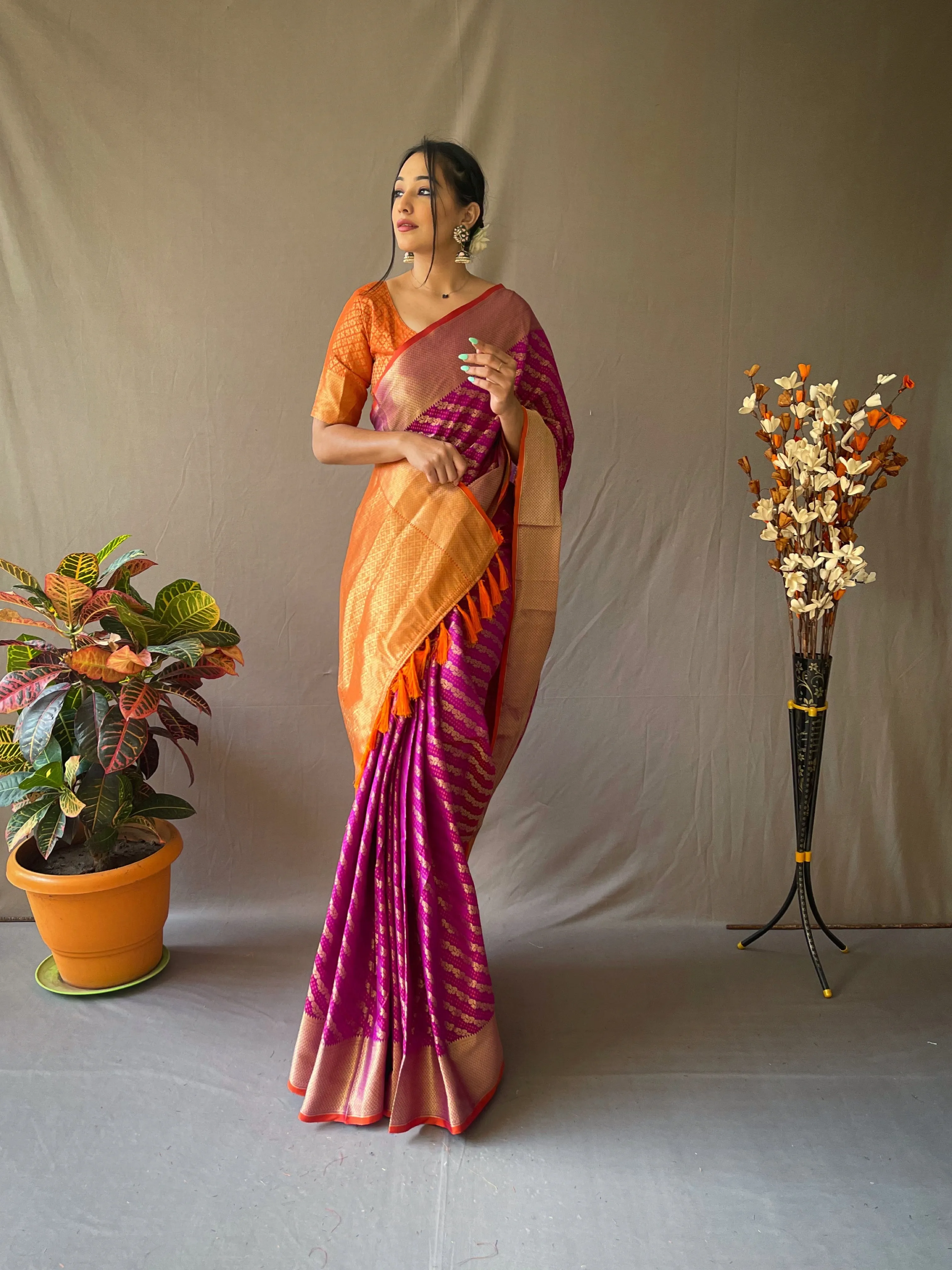 Dark Fuchsia Saree in Patola Leheriya