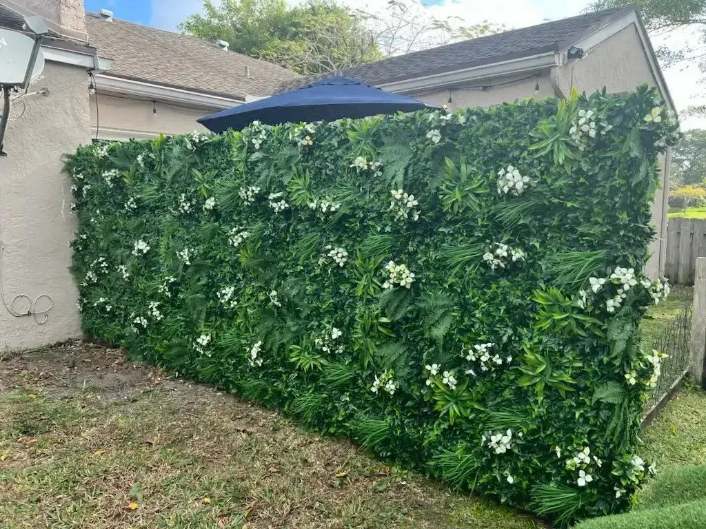 Flowering White Jasmine Fake Green Wall / Artificial Vertical Garden 1m x 1m UV Resistant