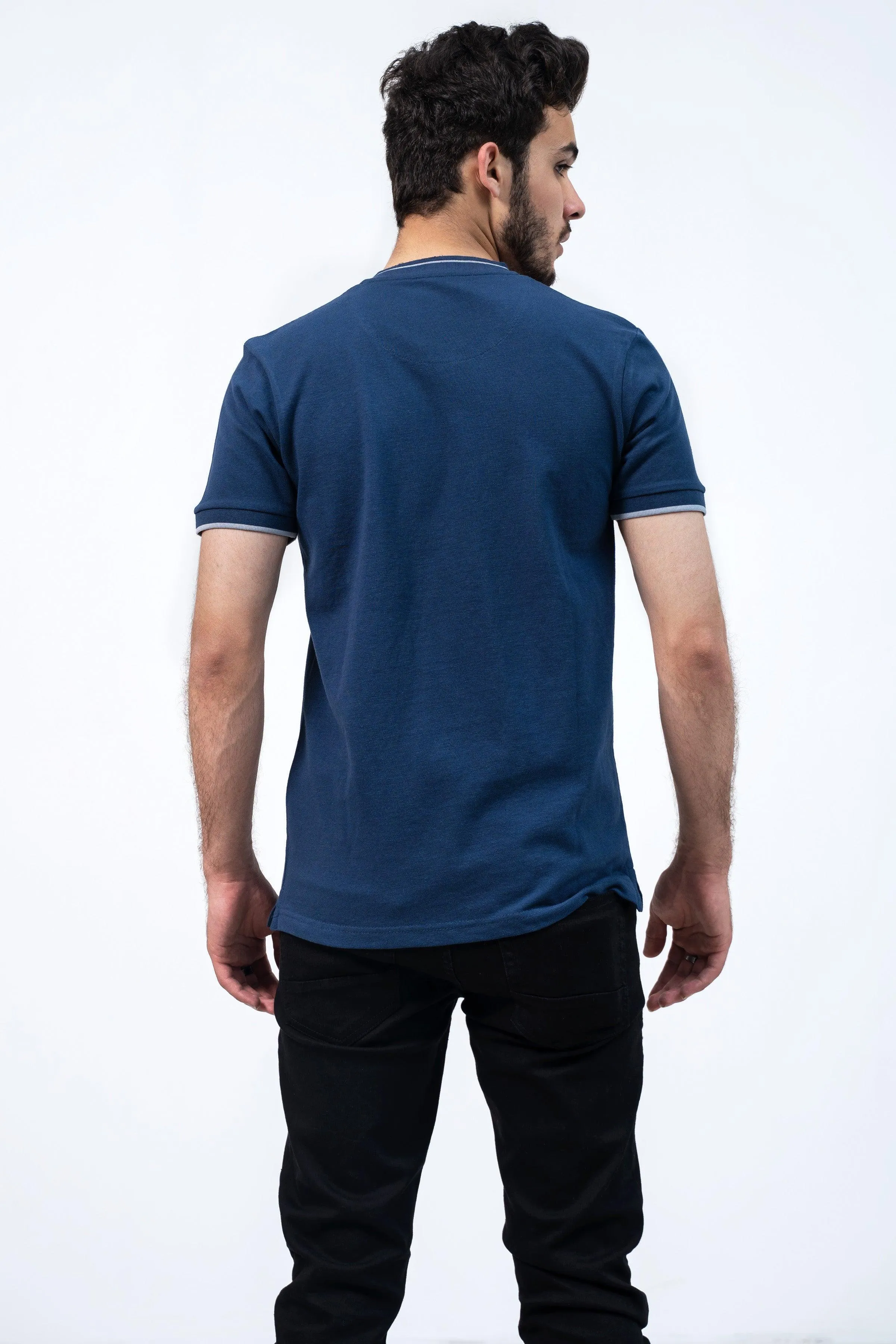 HENLEY T-SHIRT BLUE