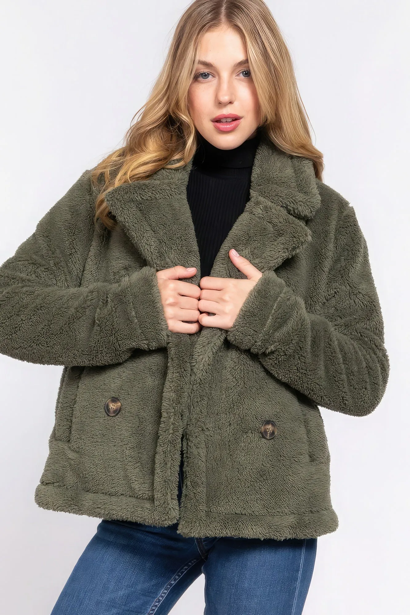 Hot Girl Cozzie Faux Fur Sherpa Jacket In Olive