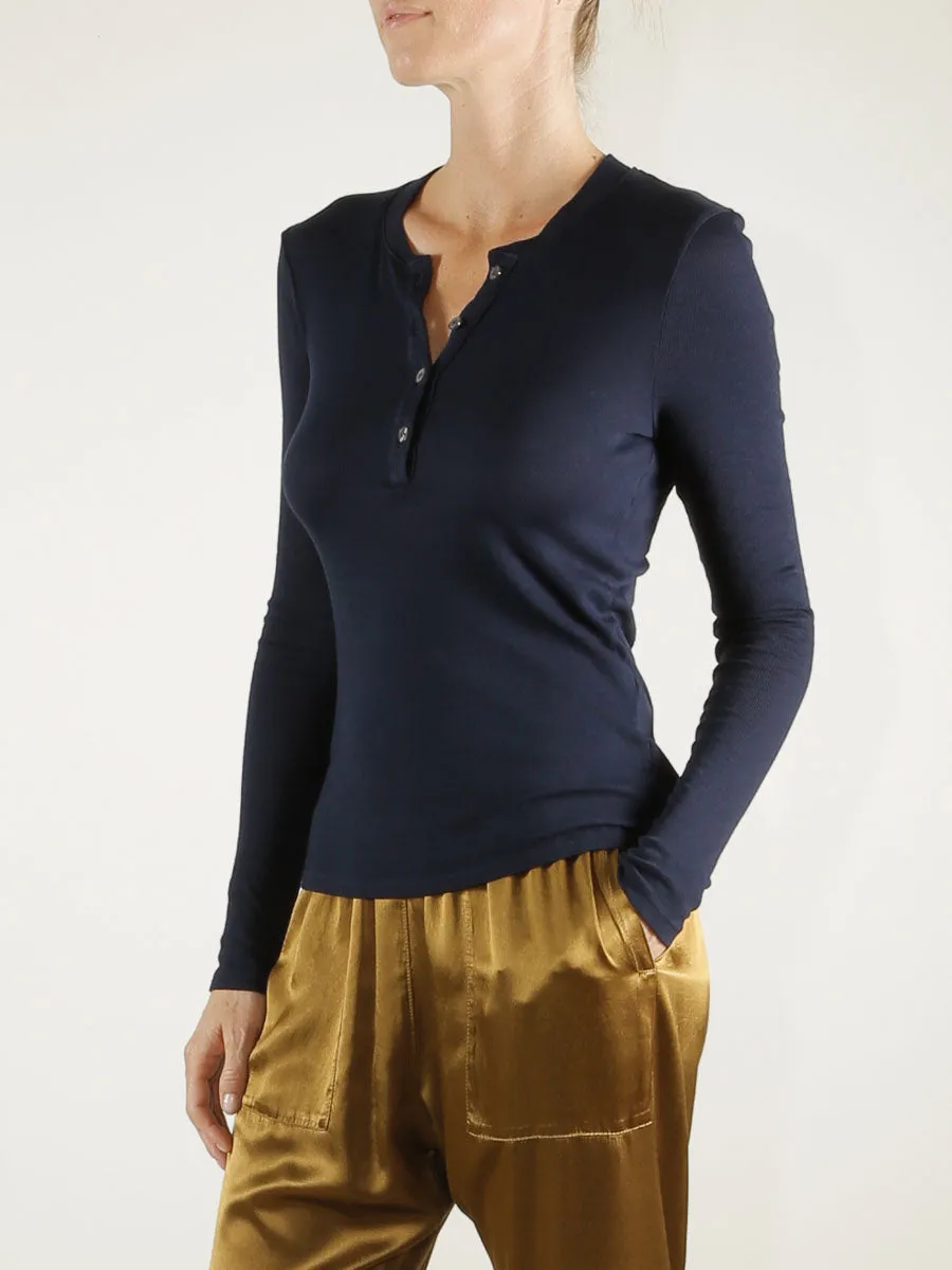 Jude Henley in Lightweight Rib - Midnight