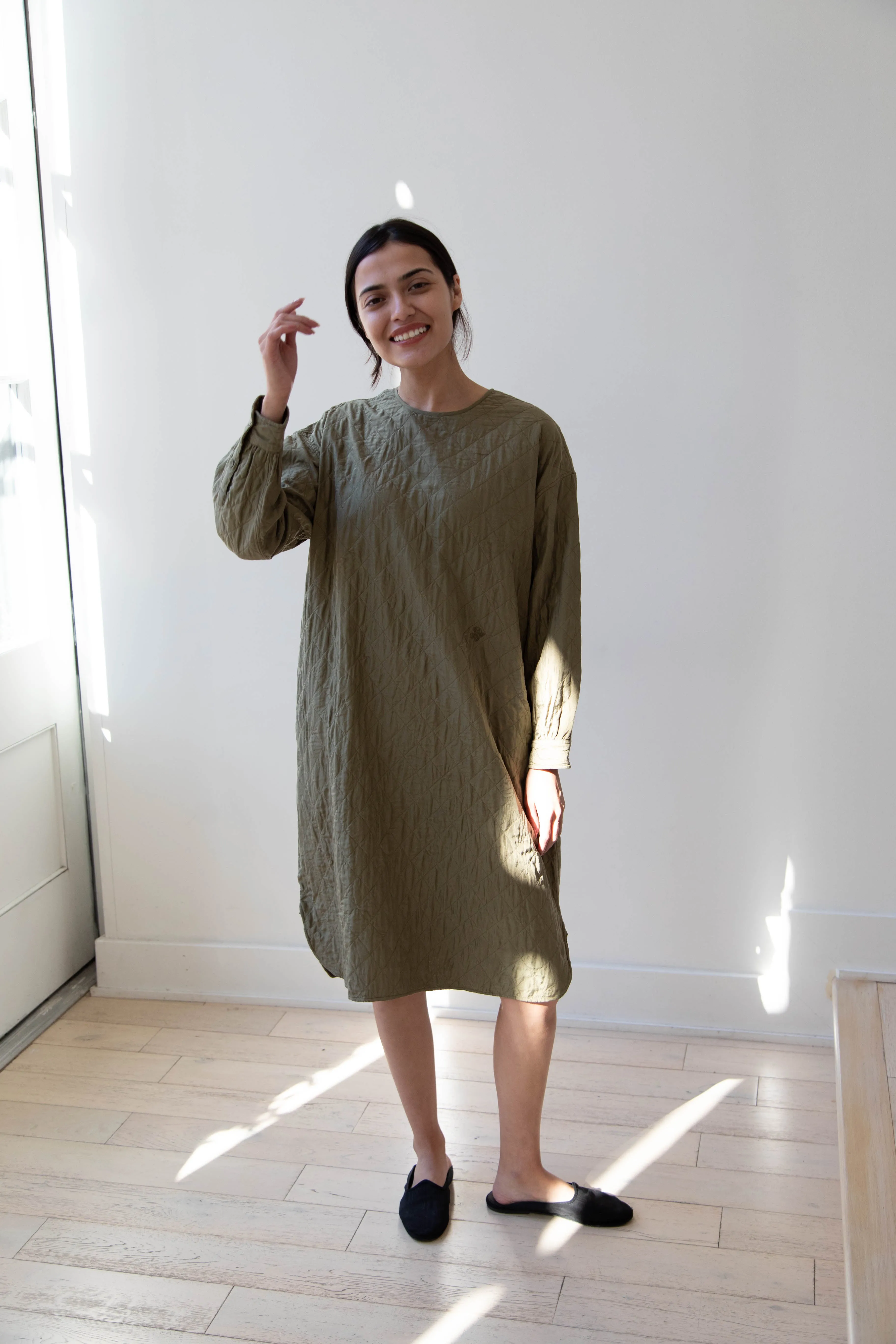 Maison de Soil Silk Crewneck Tunic Dress in Olive