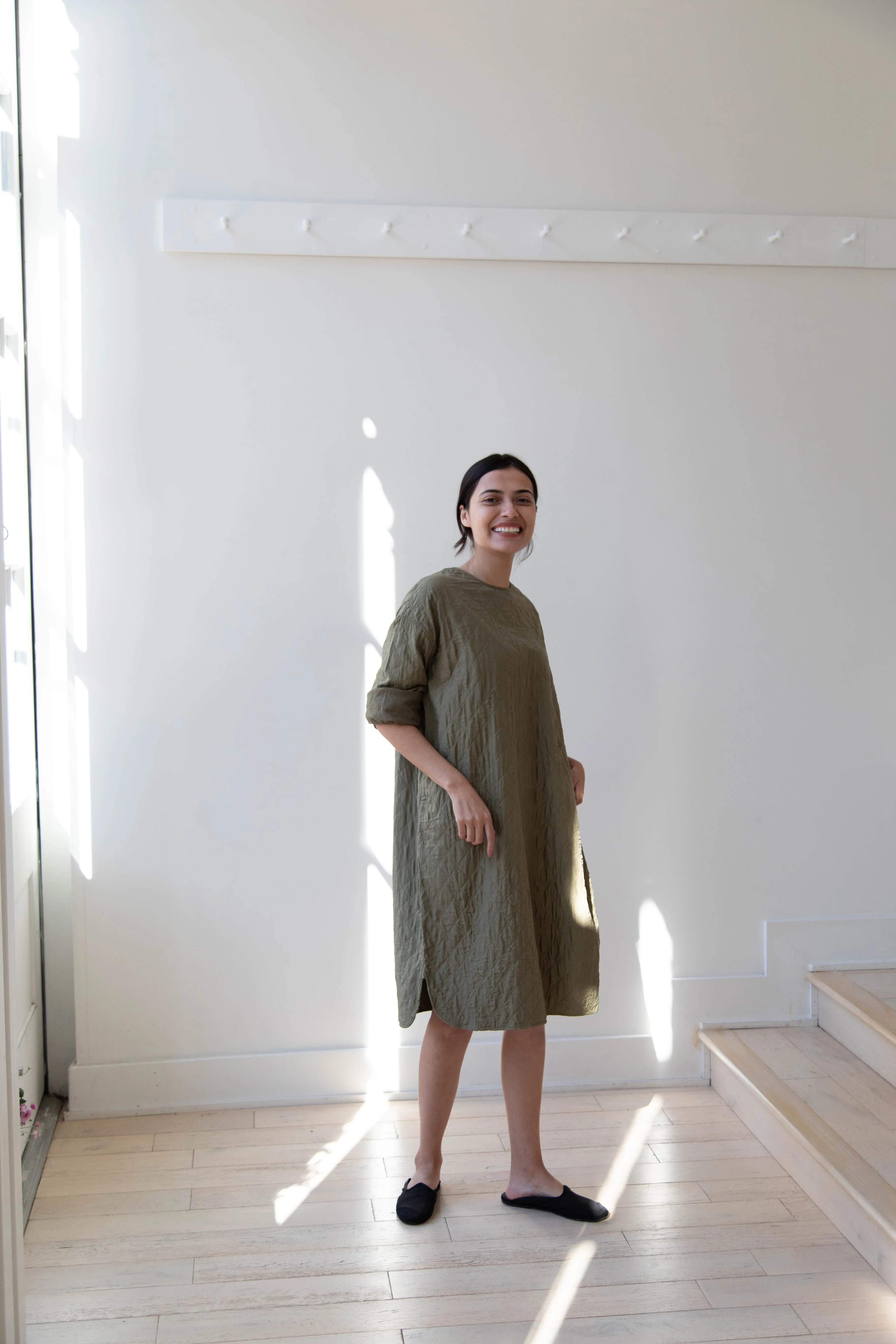 Maison de Soil Silk Crewneck Tunic Dress in Olive