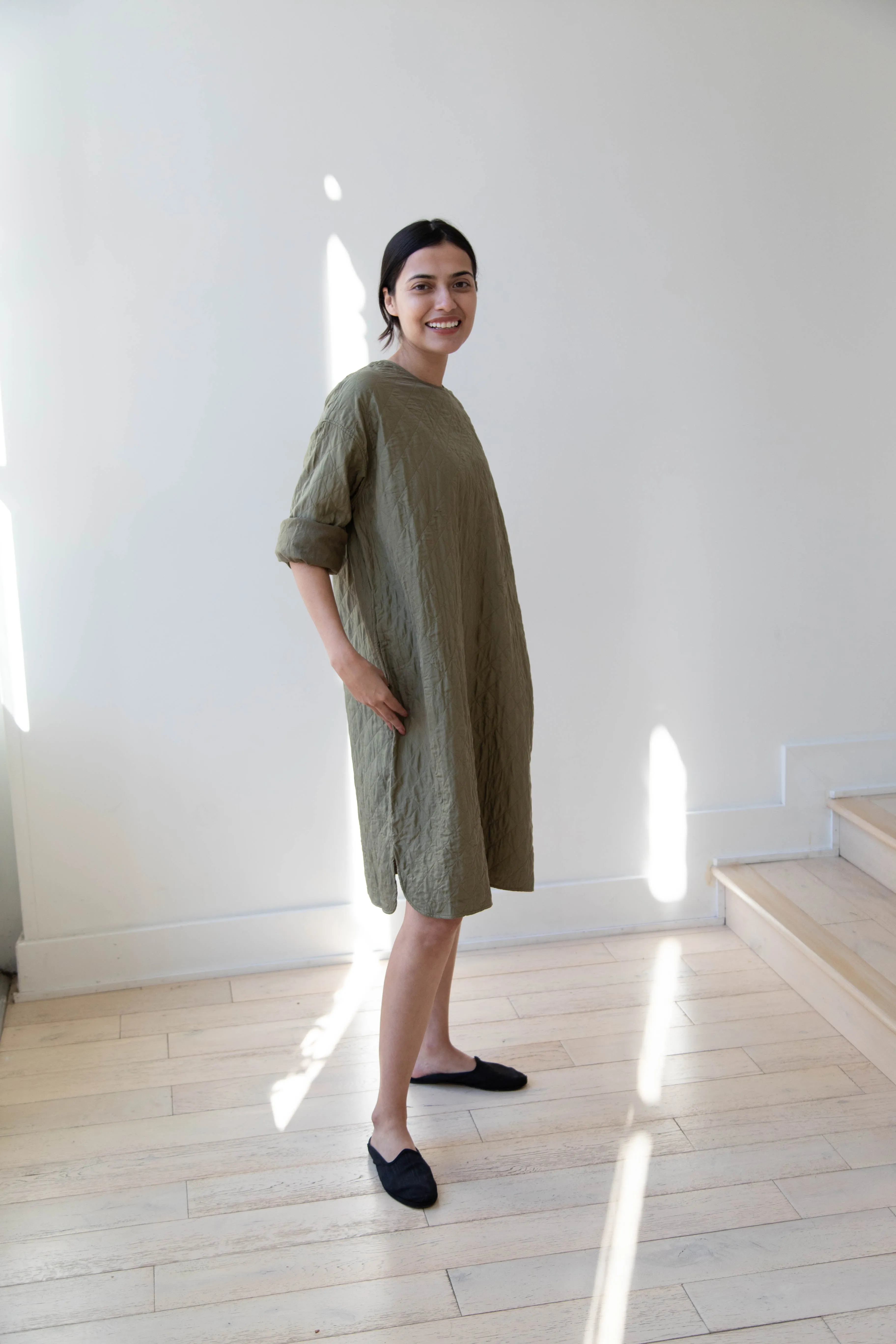 Maison de Soil Silk Crewneck Tunic Dress in Olive