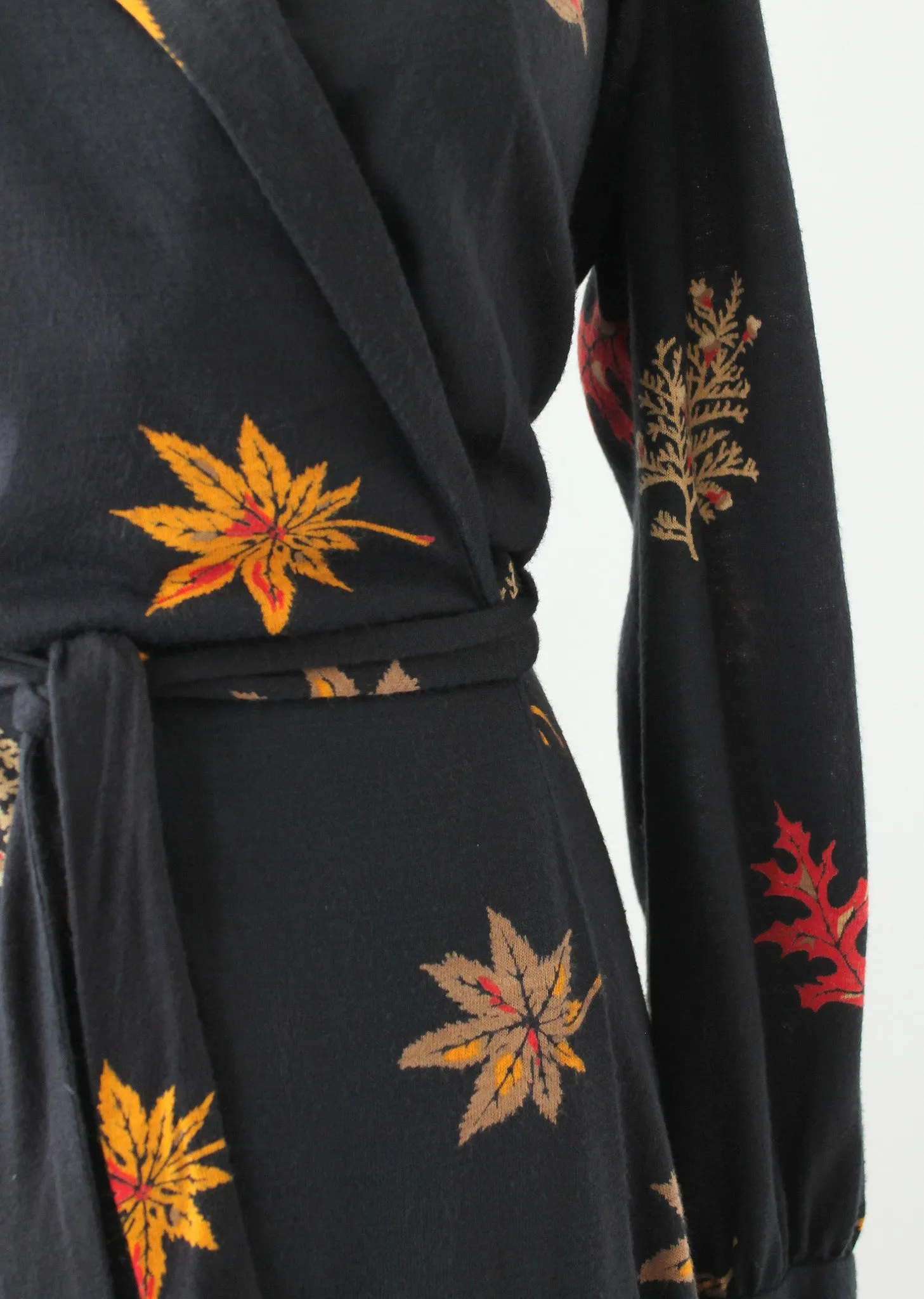 Vintage 1970s Leaf Print Cotton Jersey Wrap Dress