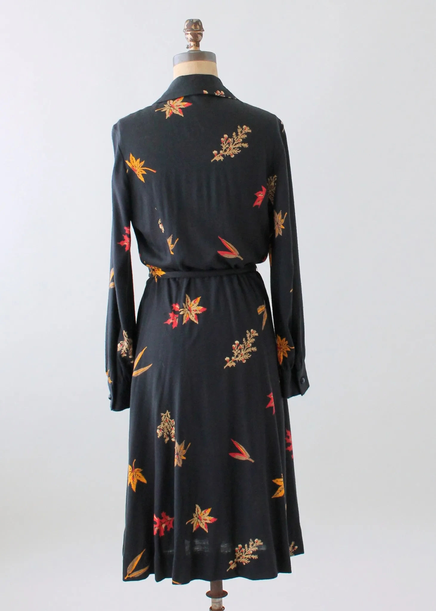 Vintage 1970s Leaf Print Cotton Jersey Wrap Dress